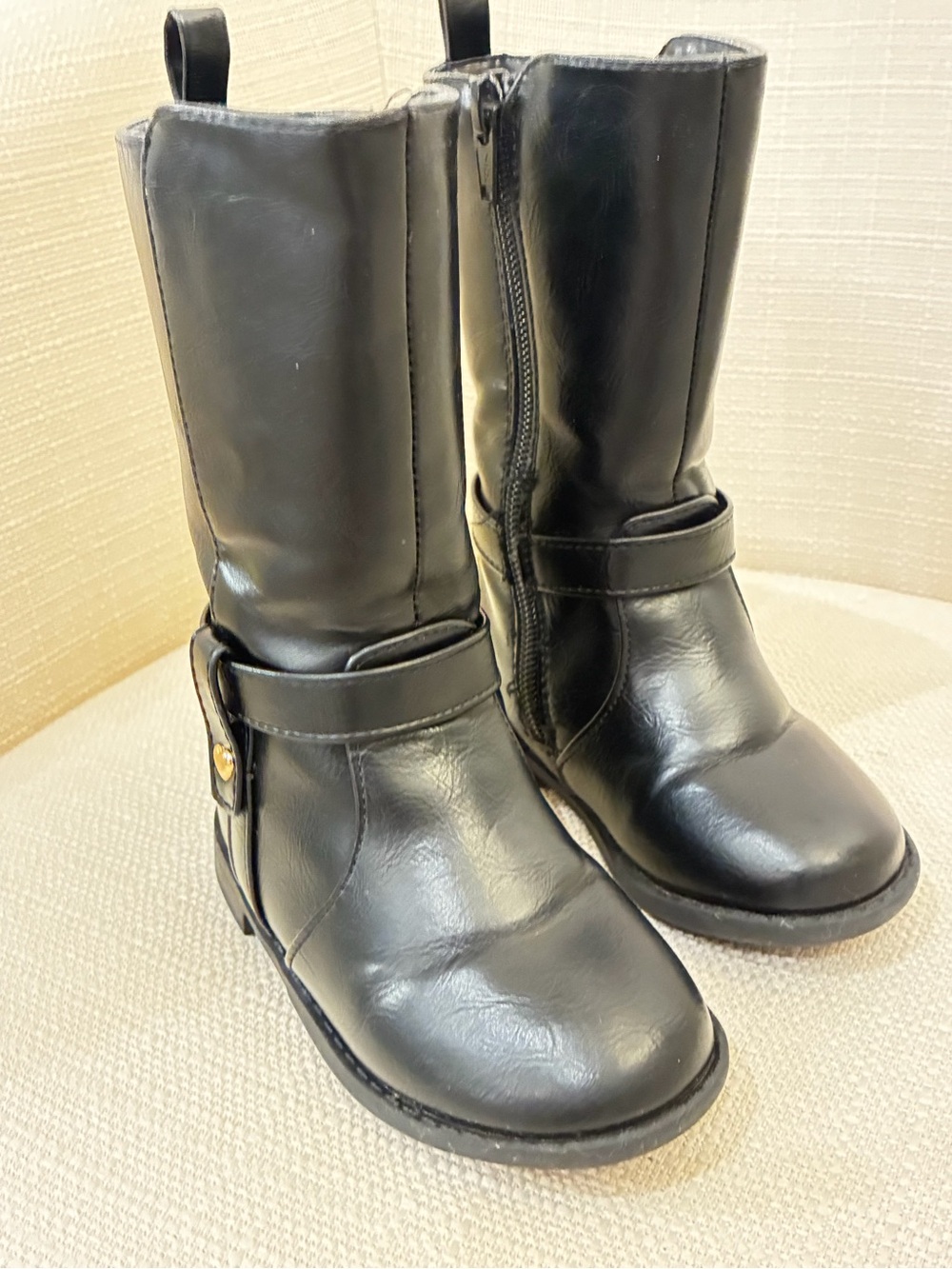 The Children's Place Black Mid-Calf Girls Boots with Strap